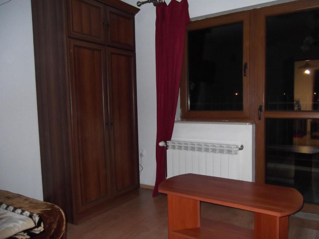 Dworek W Zieleni Varšava Pokoj fotografie